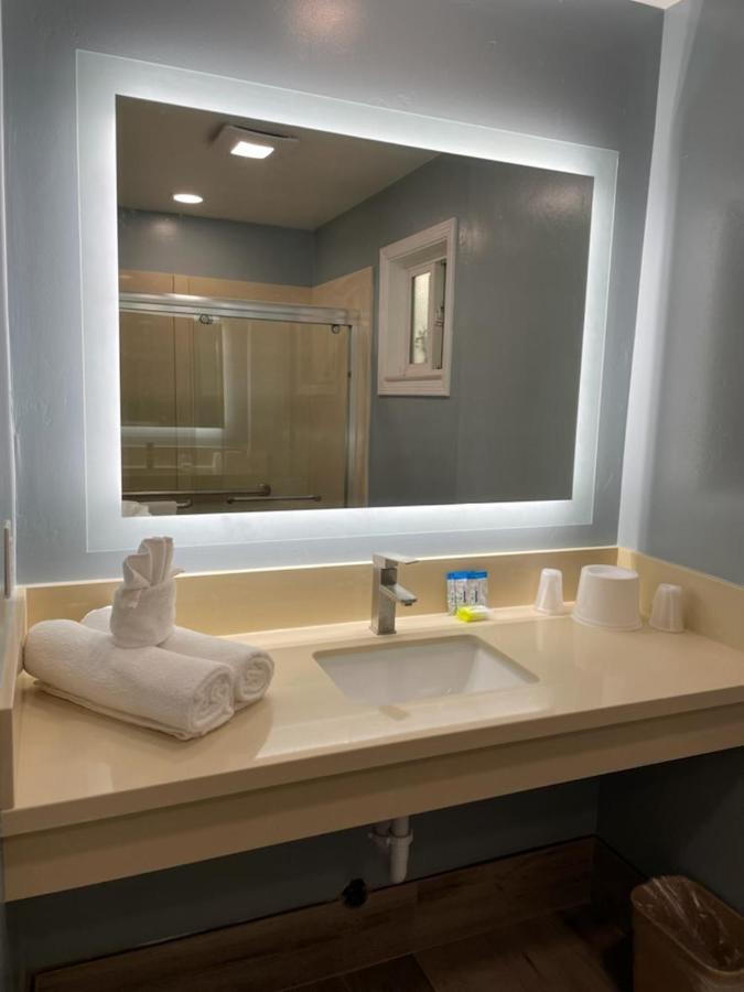 Blue Seal Inn Pismo Beach Bagian luar foto